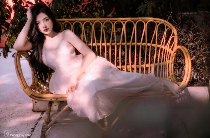 Mai Ngọc Khánh Linh - Hot girl xinh đẹp, nóng bỏng và tài năng